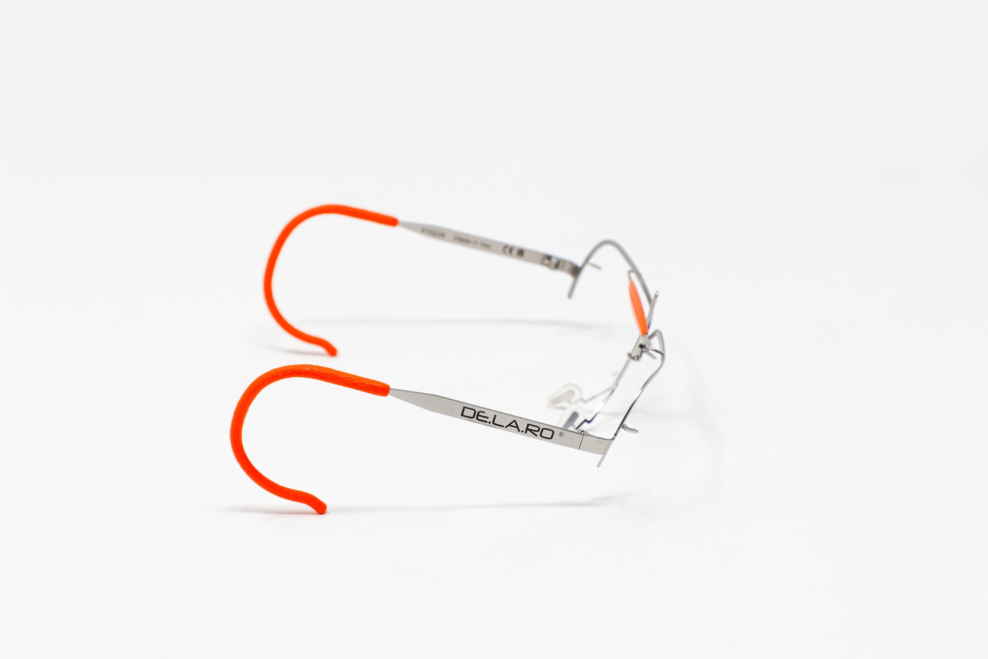 De.La.Ro frame with case (Lens not included)